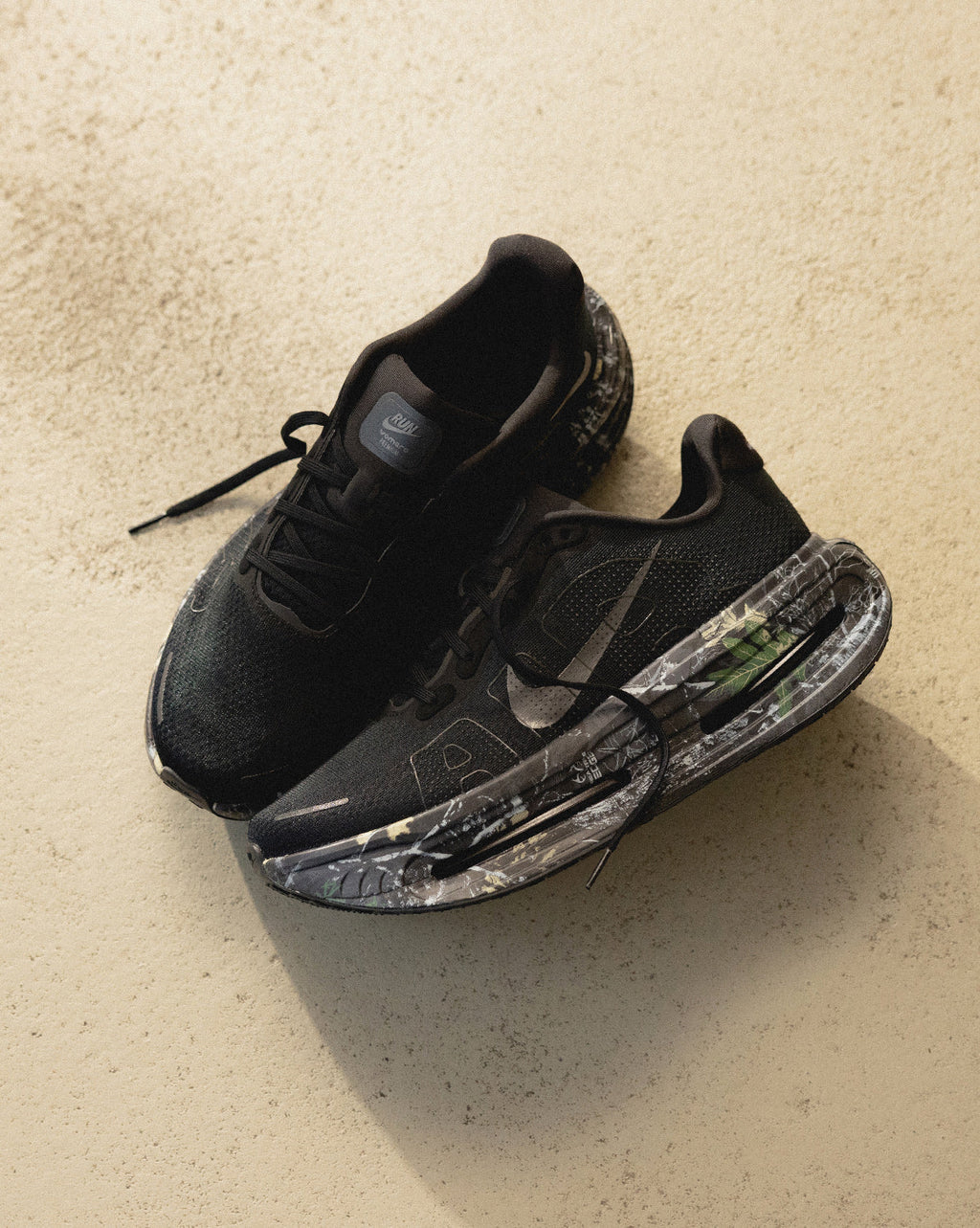 Оригінальна Vomero Premium Nike – вид ззаду