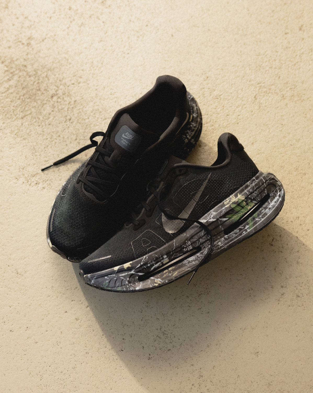 Оригінальна Vomero Premium Nike – вид ззаду