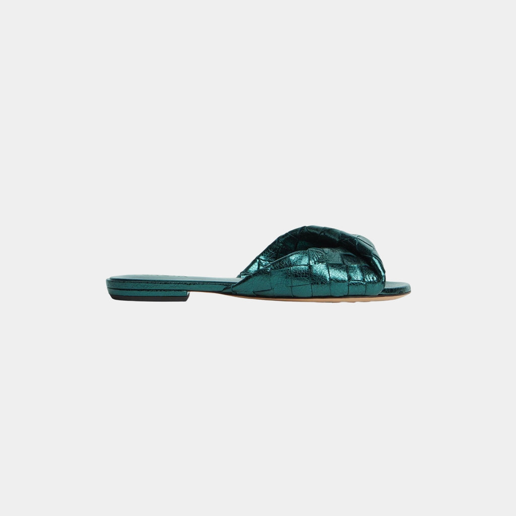 Оригінальна Blink Flat Mule Intrecciato Laminated Leather Bottega veneta – боковий вид