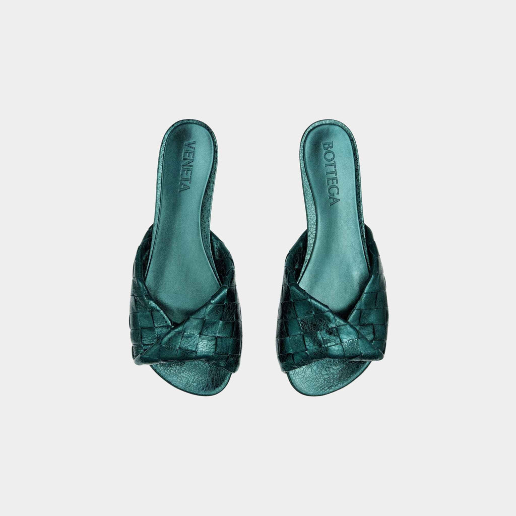 Оригінальна Blink Flat Mule Intrecciato Laminated Leather Bottega veneta – вид ззаду