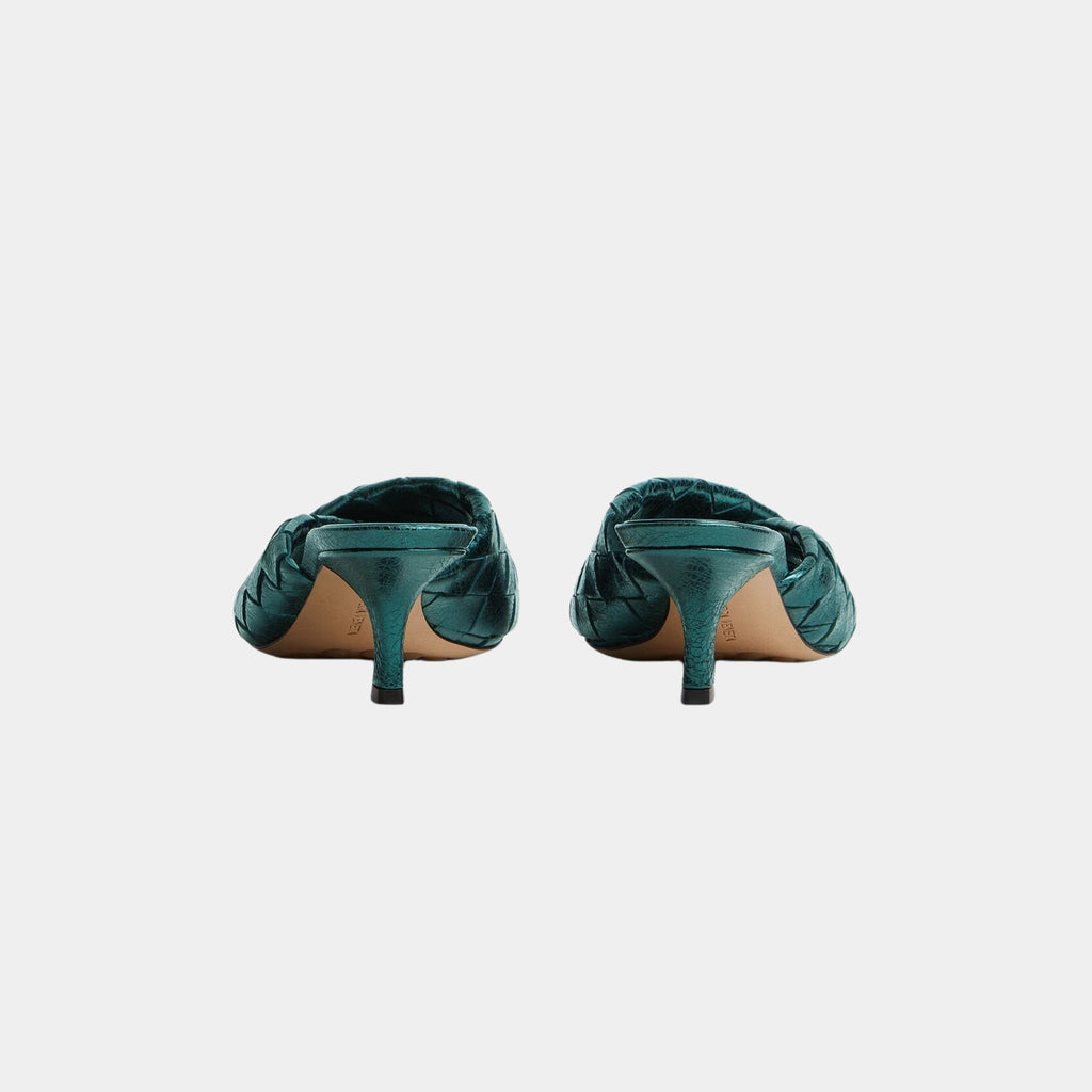 Оригінальна Blink Kitten Heel Mule Intrecciato Laminated Leather Bottega veneta – детальний вид