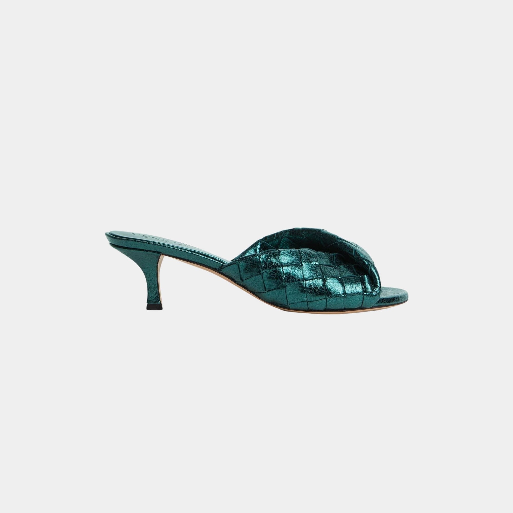 Оригінальна Blink Kitten Heel Mule Intrecciato Laminated Leather Bottega veneta – боковий вид