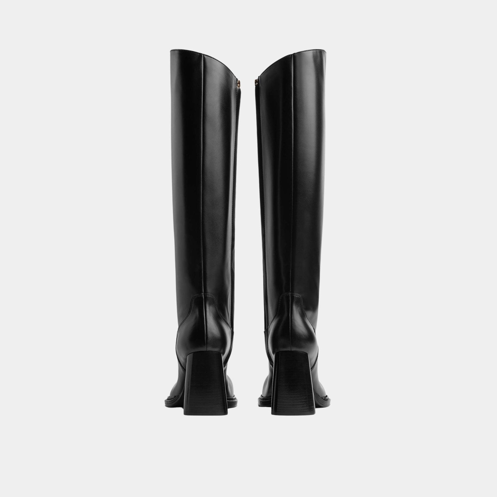 Cliff Knee-High Boot Calfskin With Voluminous Toe Shape Bottega veneta – Гарантія оригінальності – детальний вид