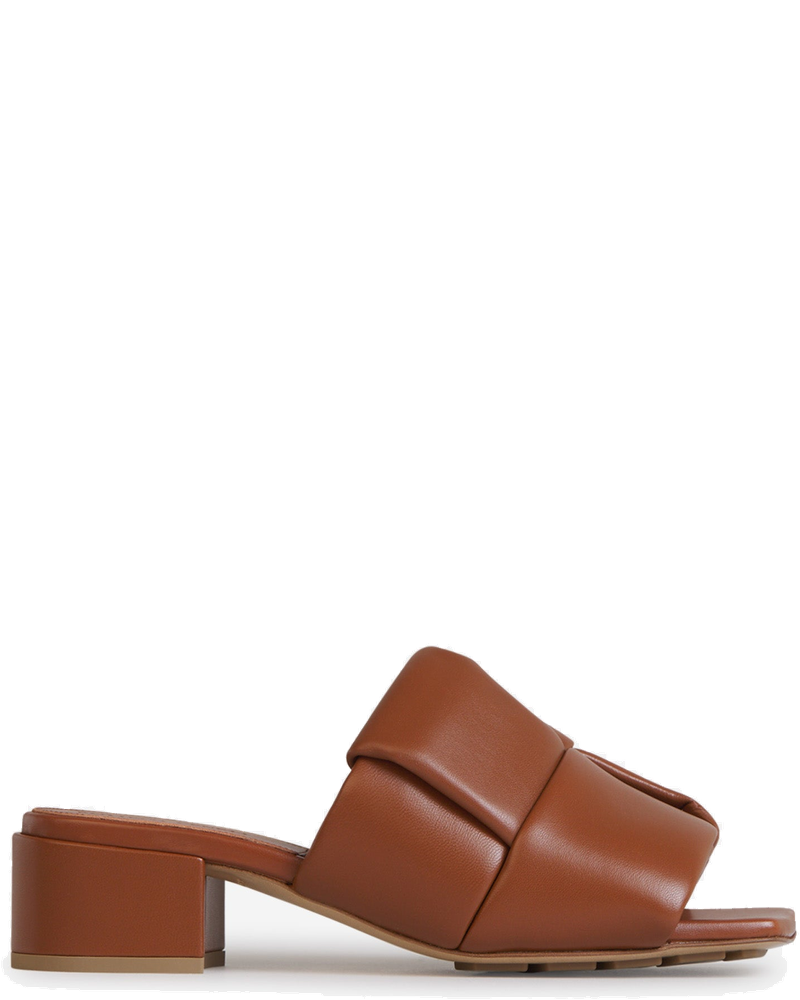 Оригінальна Leather Intrecciata Mules Bottega veneta