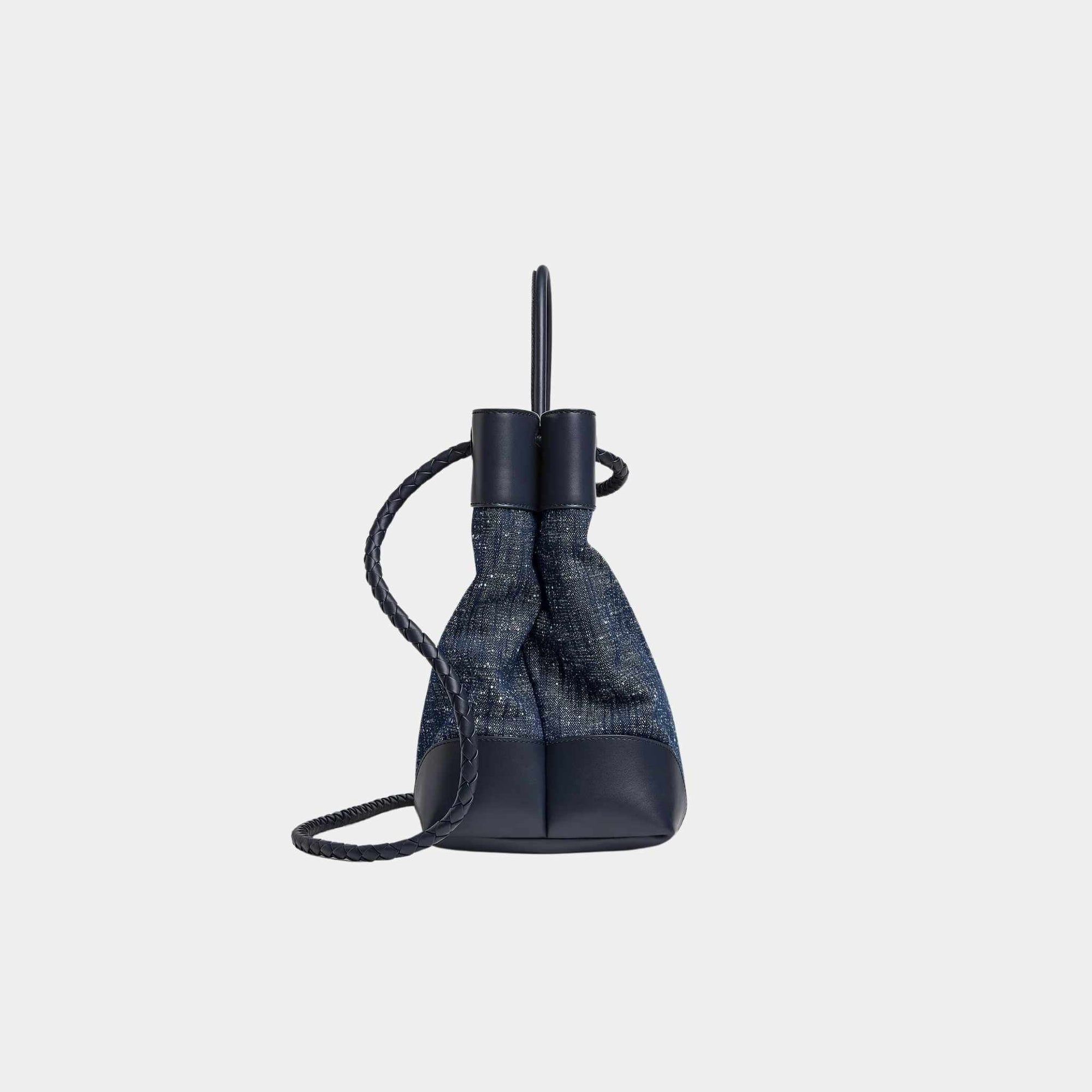 Оригінальна Large Andiamo Denim Boucle Calfskin Leather Handbag Bottega veneta – детальний вид