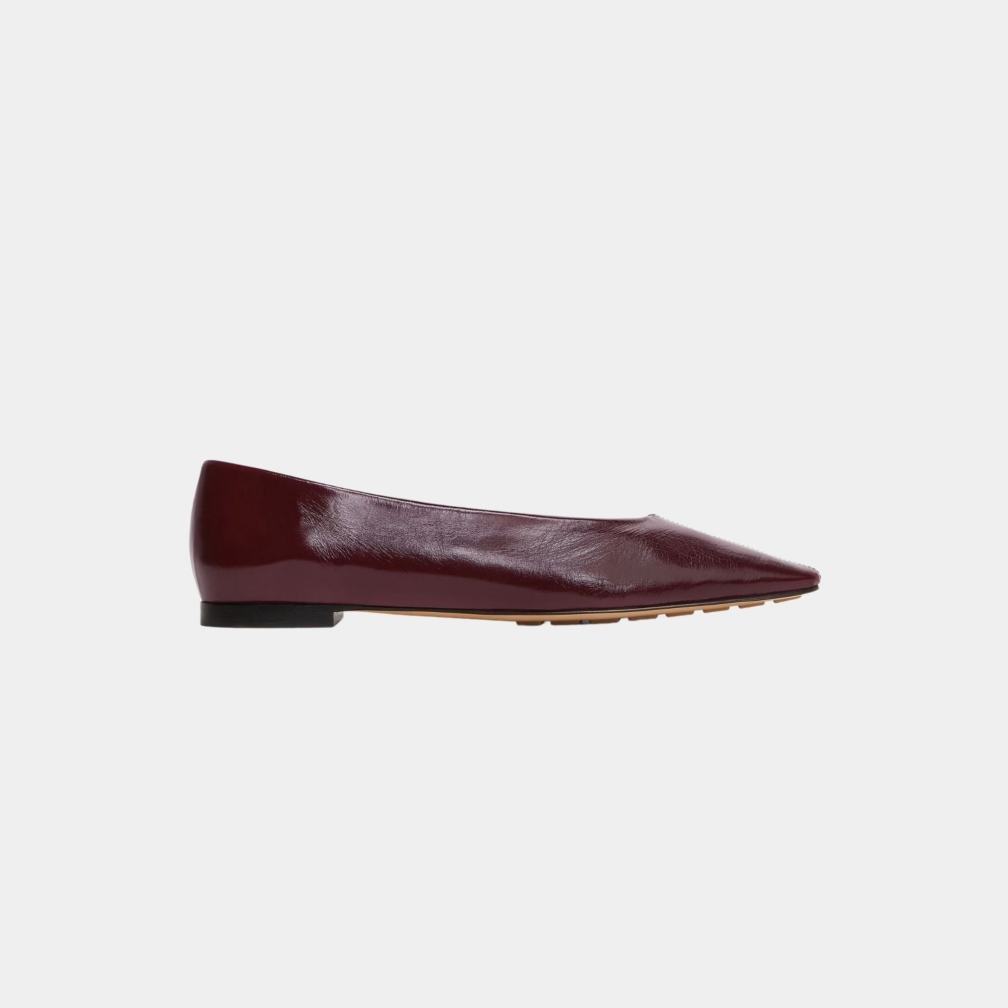 Оригінальна Sofia Ballerina With Supple Construction In Shiny Calfskin Bottega veneta – боковий вид