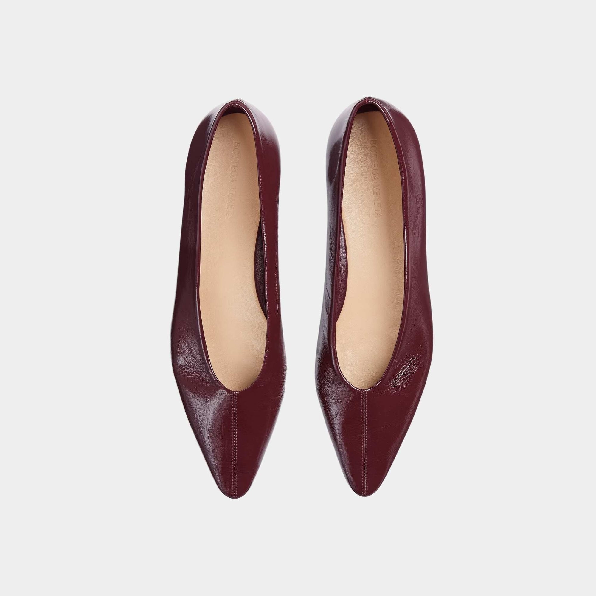 Оригінальна Sofia Ballerina With Supple Construction In Shiny Calfskin Bottega veneta – вид ззаду