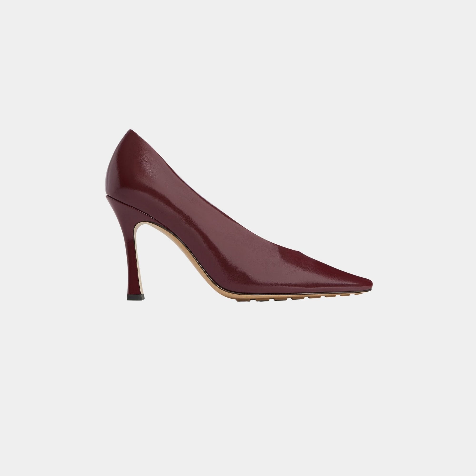 Оригінальна Sofia Slip-On Pump Supple Construction Shiny Calfskin Bottega veneta – боковий вид