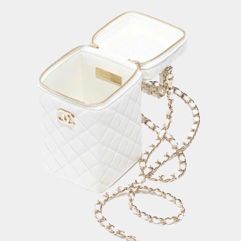 Оригінальна Box Bag Cruise 2024 Chanel – вид ззаду