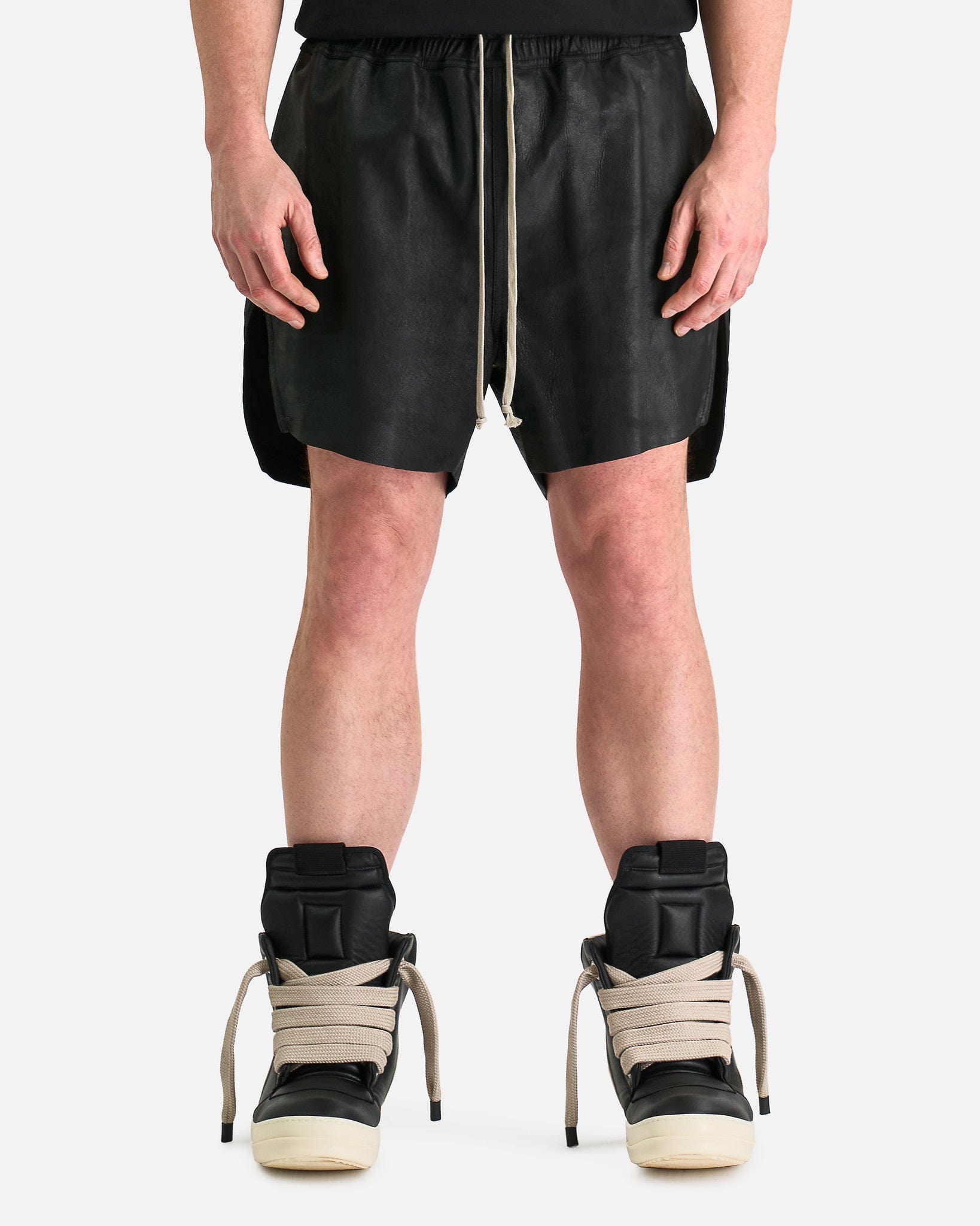 Boxers Leather Shorts In Black Rick owens оригінал – Купити в Україні – боковий вид