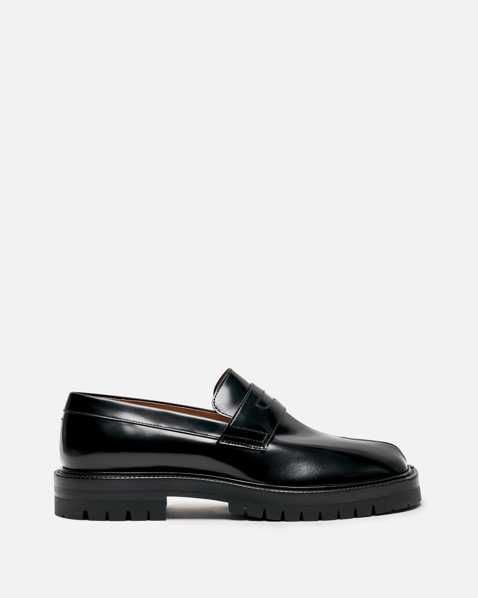 Brushed Calfskin Tabi Loafers In Black Maison margiela – Гарантія оригінальності – боковий вид