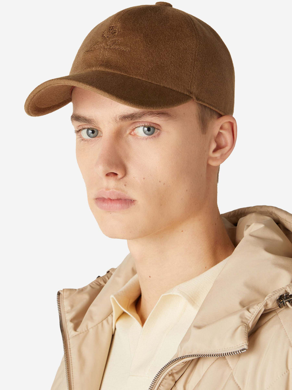 Cashmere Baseball Cap Loro piana оригінал – Купити в Україні – вид ззаду