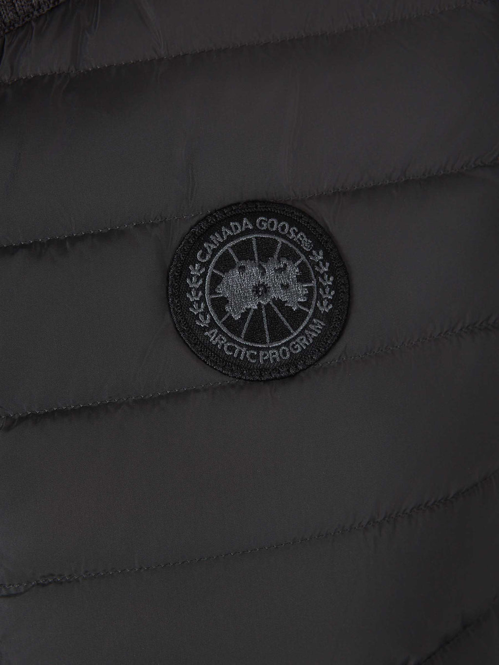 Hybridge Padded Vest Canada goose – Гарантія оригінальності – збільшений вид