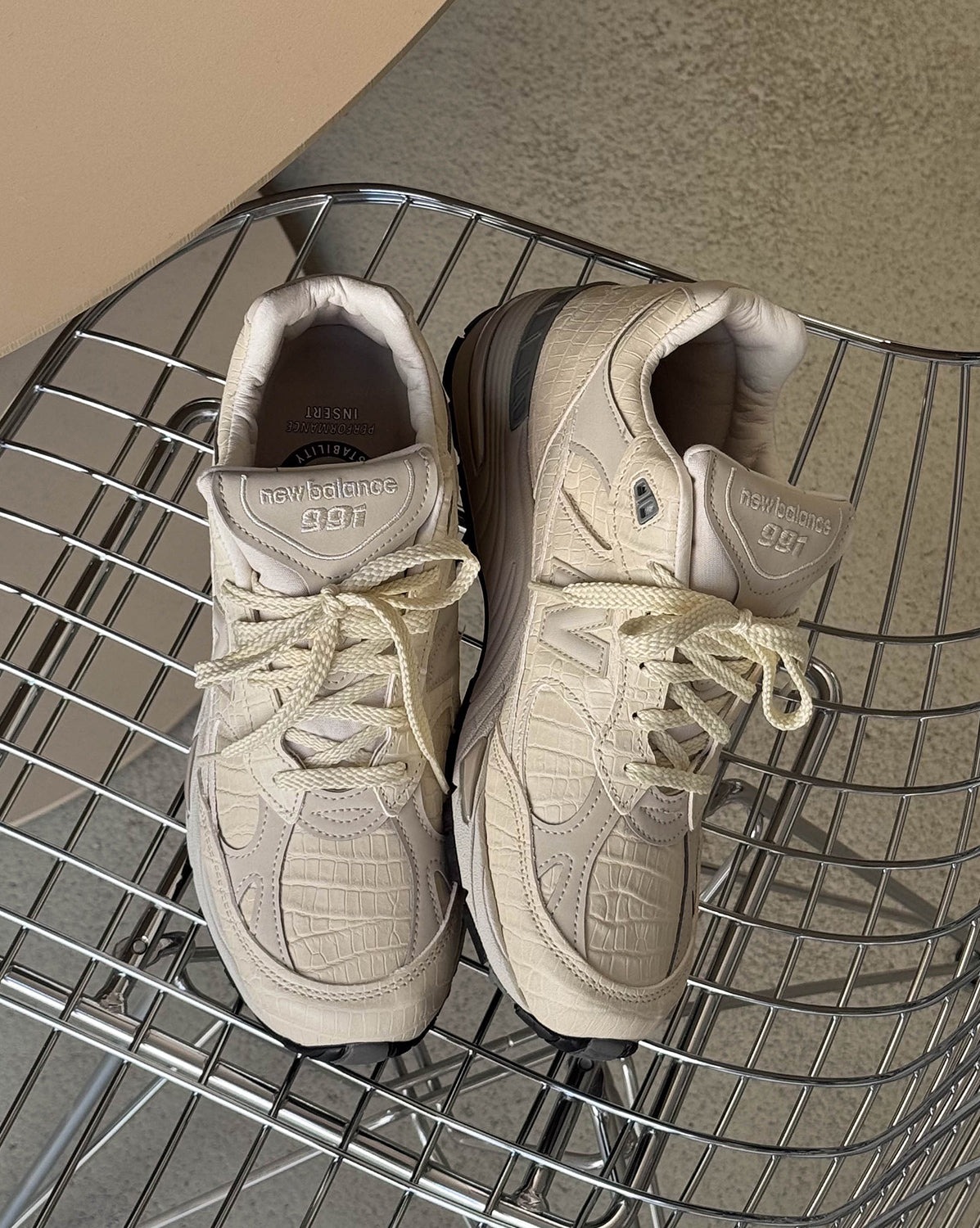 991 V1 *made In England* *snakeskin* New balance оригінал – Купити в Україні – вид ззаду - NEW BALANCE