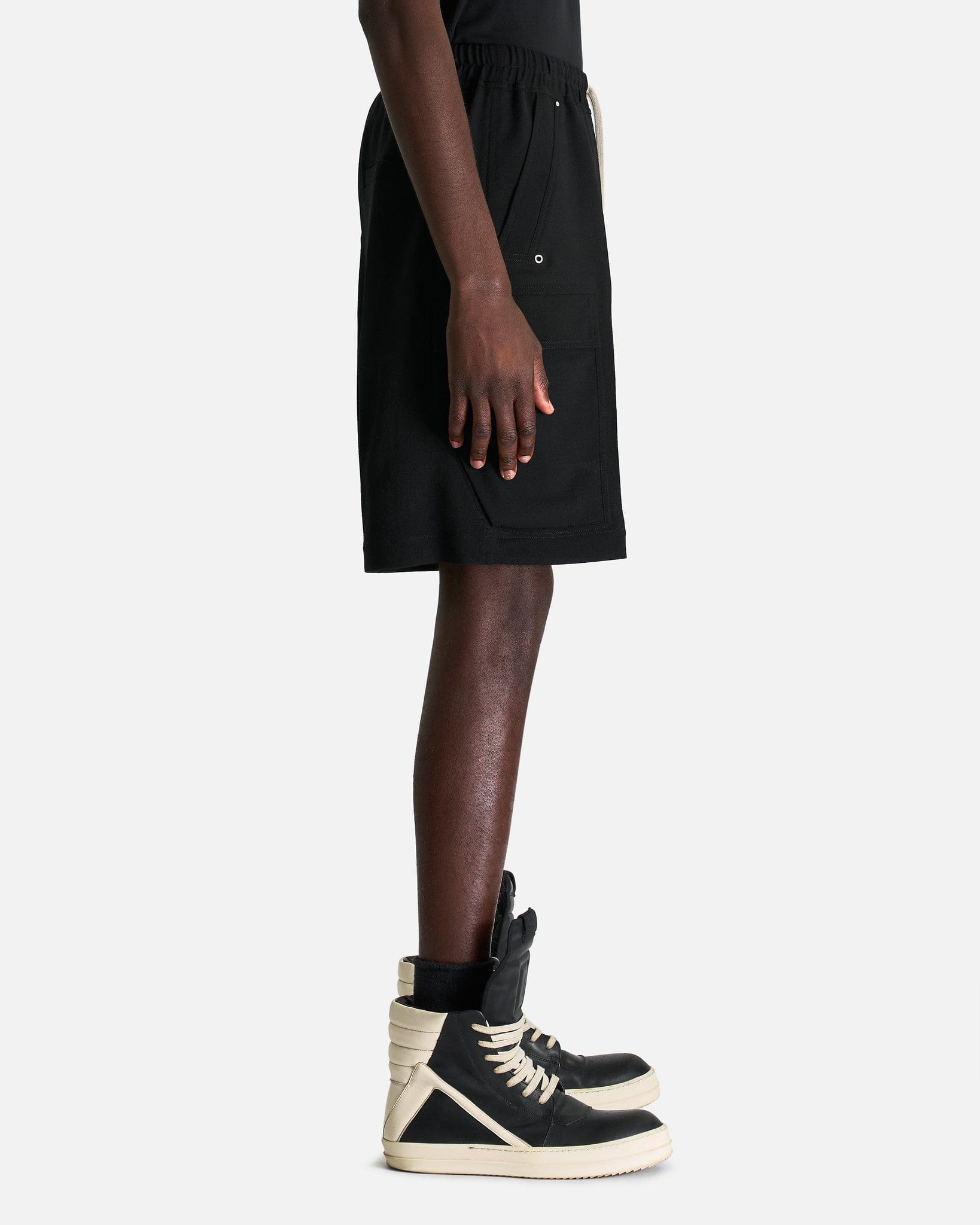 Cargobela Wool Shorts In Black Rick owens оригінал – Купити в Україні – вид ззаду