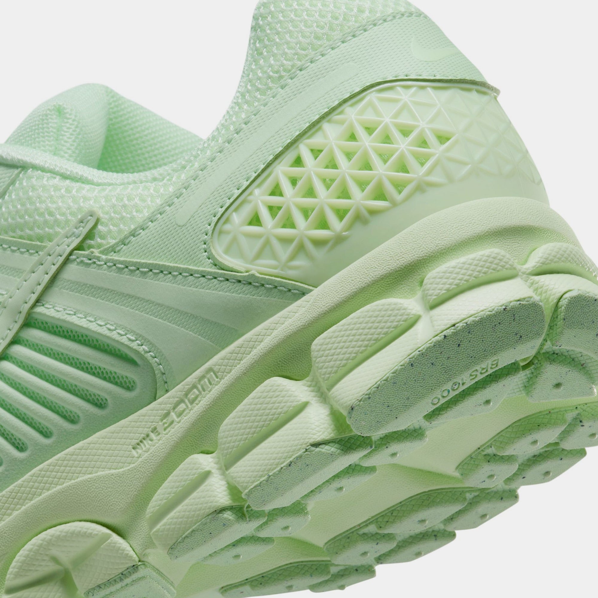 Zoom Vomero 5 Mens Running Shoes Nike оригінал – Купити в Україні – детальний вид