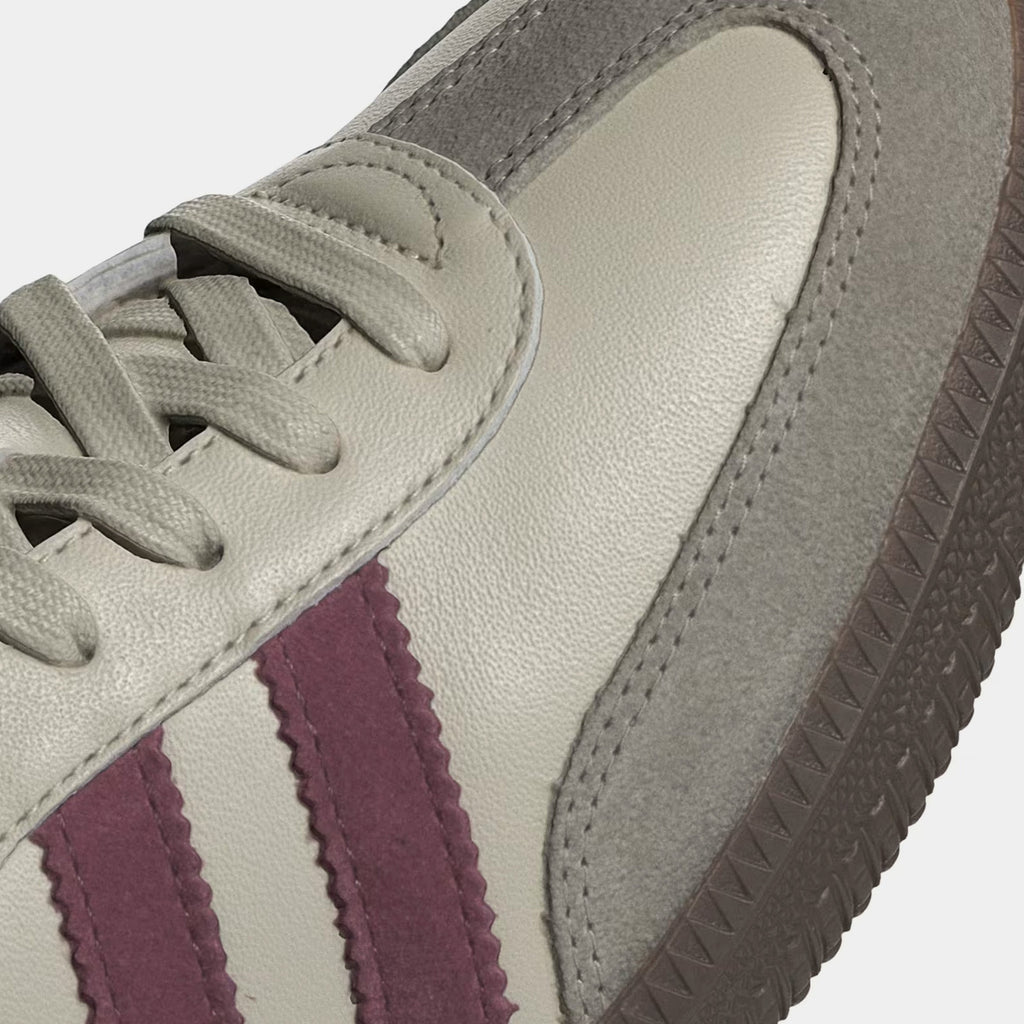 Adidas Footwear оригінал | Швидка доставка Україна – вид ззаду