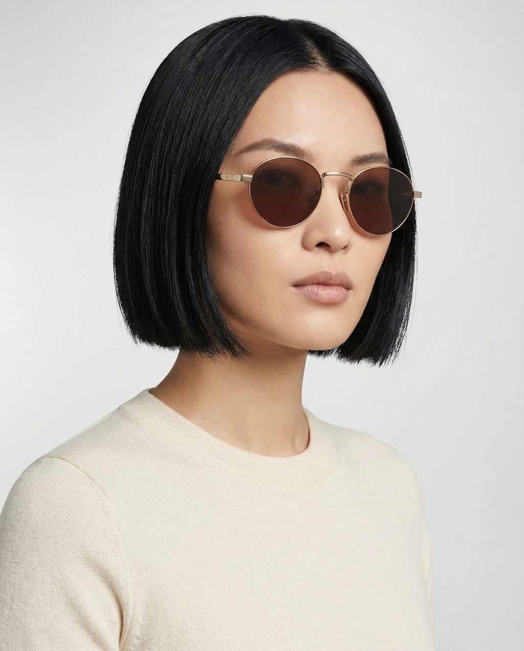 Оригінальна Oro Round Frame Gold Tone Sunglasses Celine – вид ззаду