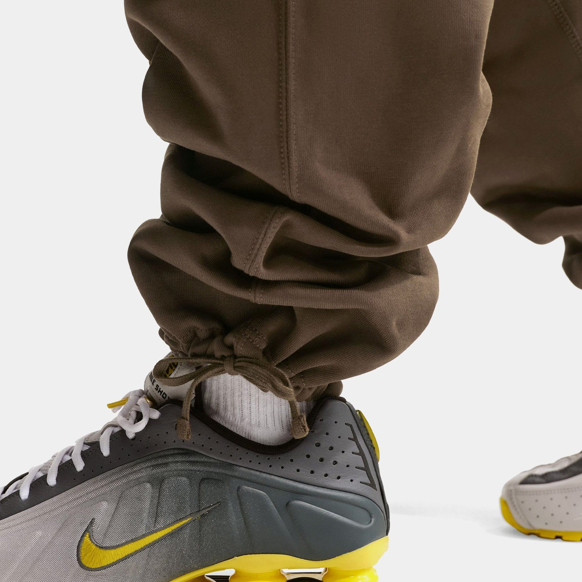 Solo Swoosh Fleece Open Hem Mens Pants Nike оригінал – Купити в Україні – детальний вид