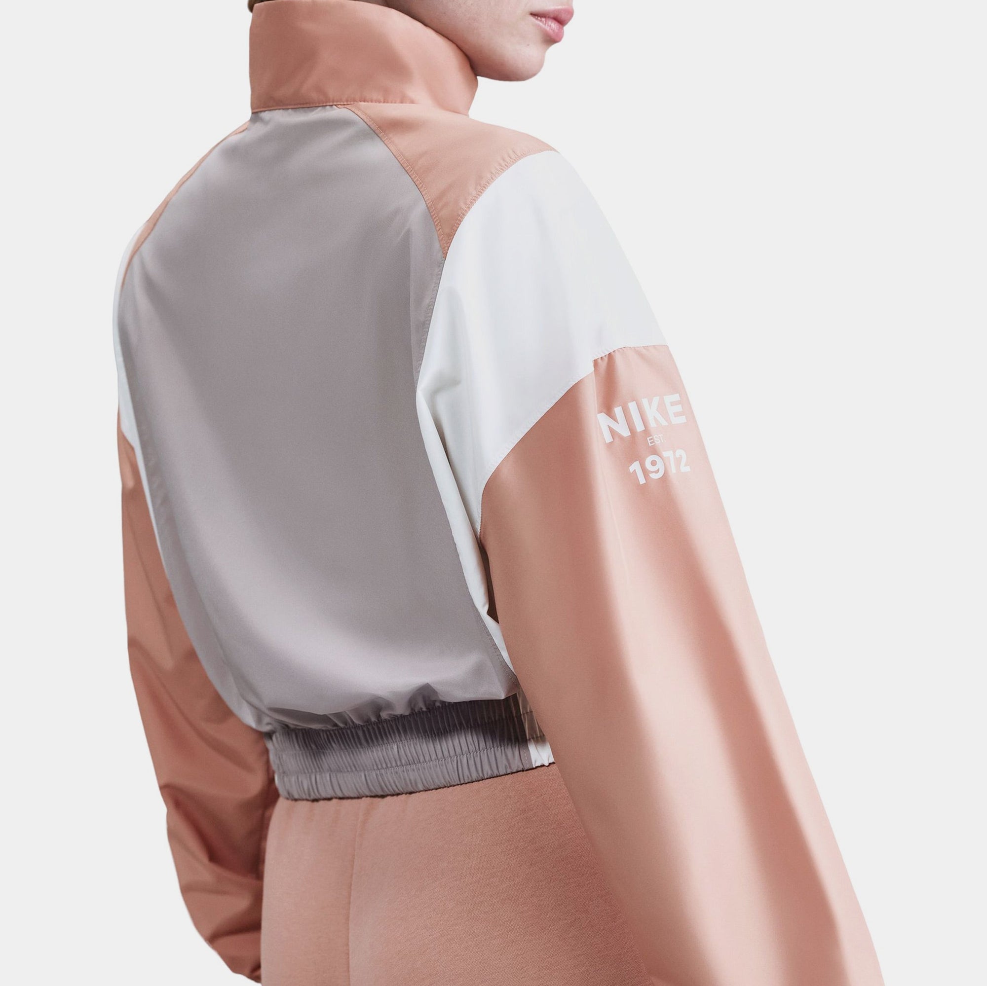 Nike Outerwear оригінал | Швидка доставка Україна – збільшений вид - NIKE