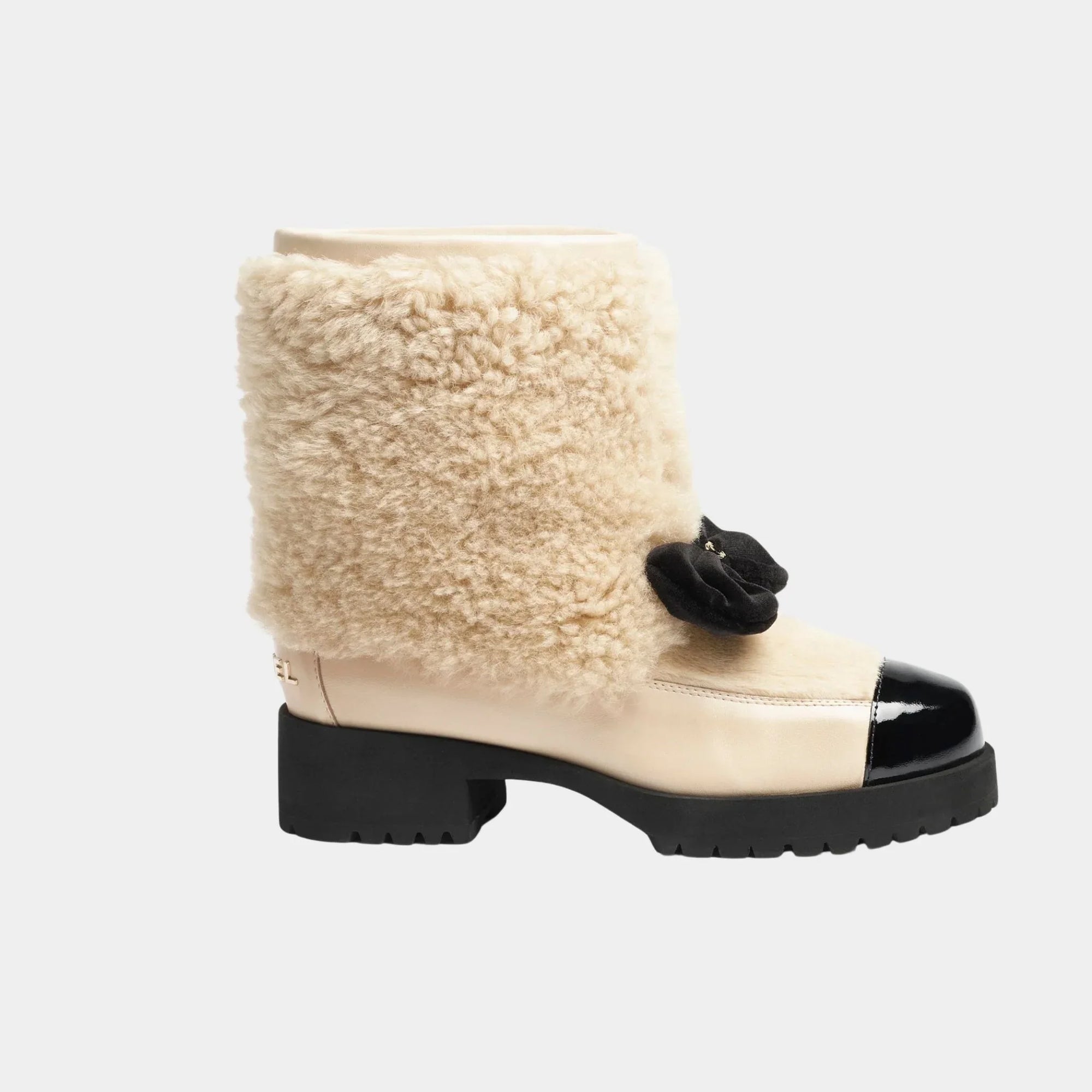 Ankle Boots Black Woolly Lamb Veal Varnished Lamb & Veal Chanel оригінал – Купити в Україні – збільшений вид
