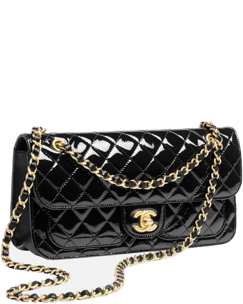 Оригінальна Flap Bag In Patent Calfskin And Gold Metal Chanel