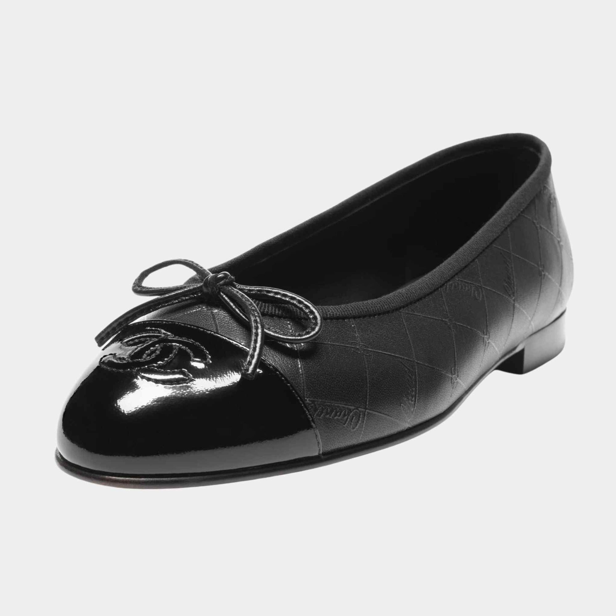 Оригінальна Ballet Flats Printed Lambskin And Patent Calfskin Black Chanel – детальний вид