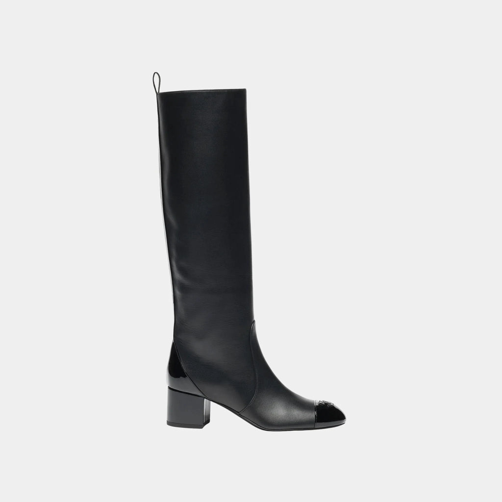 Оригінальна Boots In Calfskin And Patent Calfskin Chanel – боковий вид