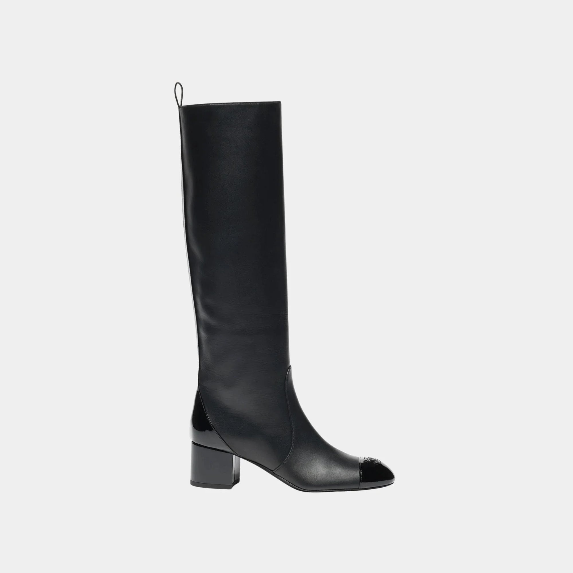 Оригінальна Boots In Calfskin And Patent Calfskin Chanel – боковий вид