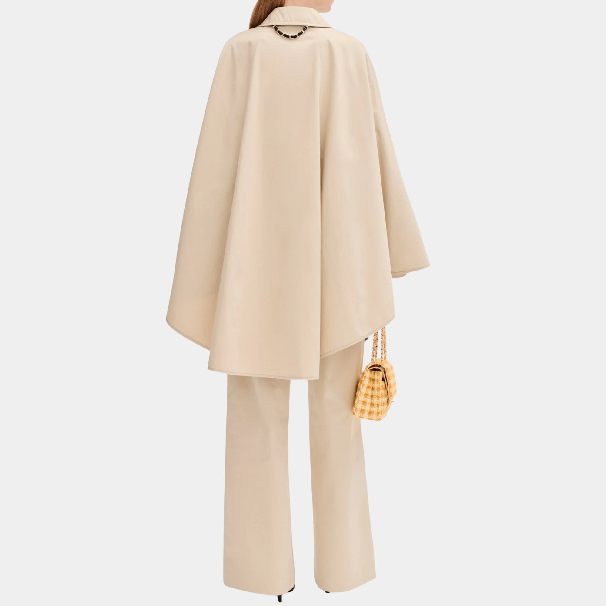 Chanel Outerwear оригінал | Швидка доставка Україна – вид ззаду