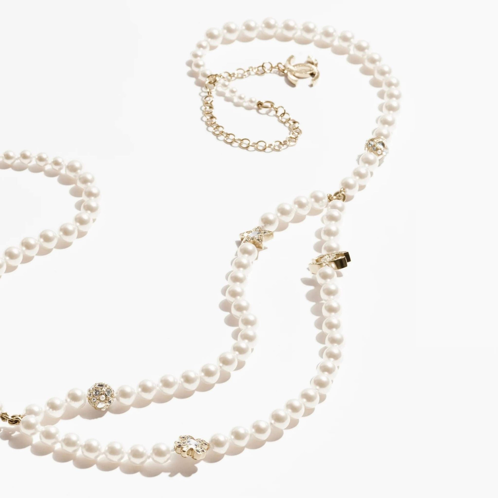 Chanel Accessories оригінал | Швидка доставка Україна – вид ззаду
