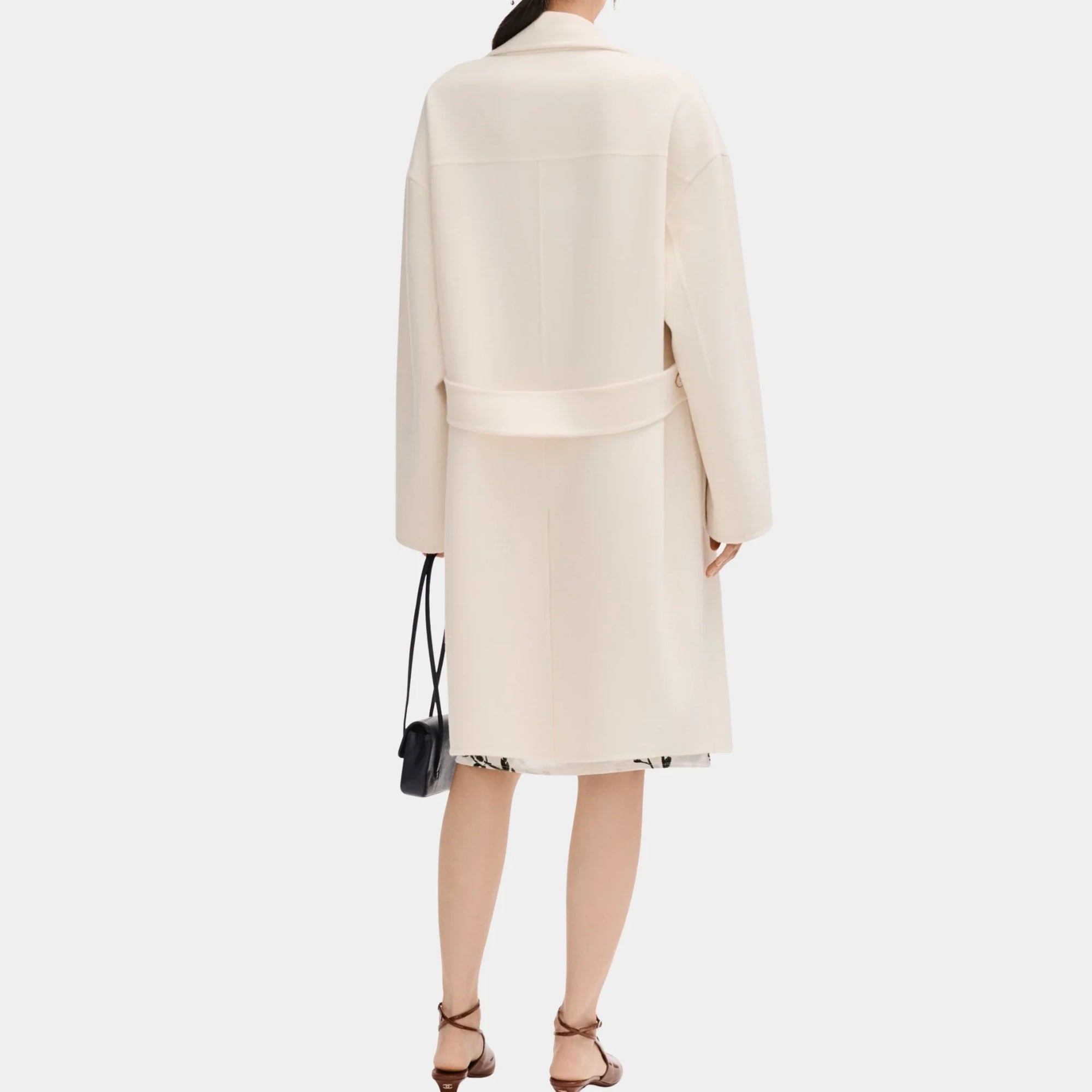 Оригінальна Coat In Cashmere Ivory Chanel – вид ззаду
