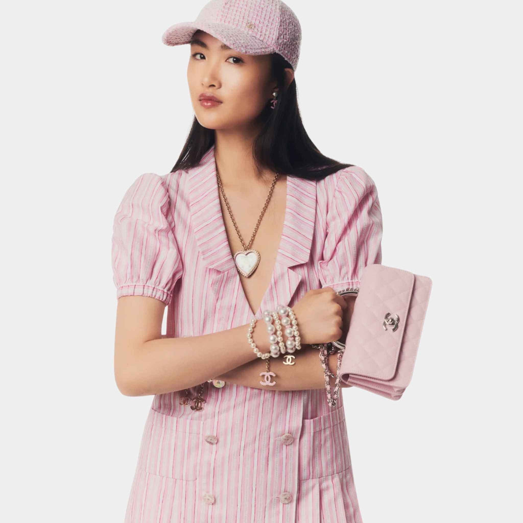 Dress Printed Cotton Poplin Light Pink White Dark Pink Chanel оригінал – Купити в Україні – вид ззаду