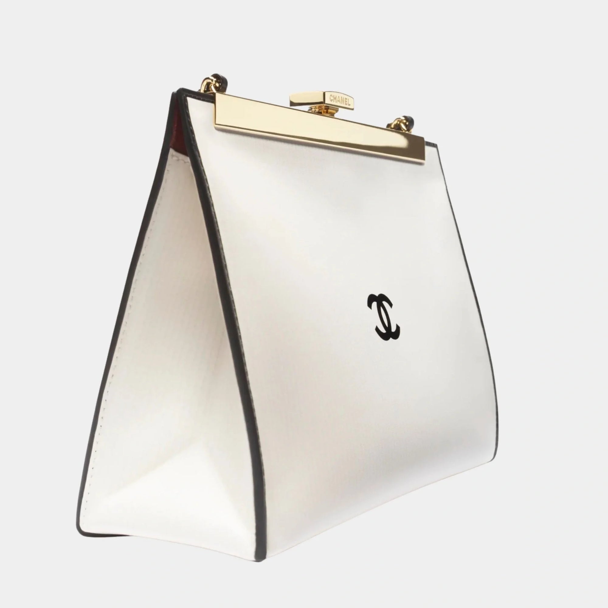 Оригінальна Evening Bag Printed Calfskin & Gold-Tone Metal Black & White Chanel – вид ззаду