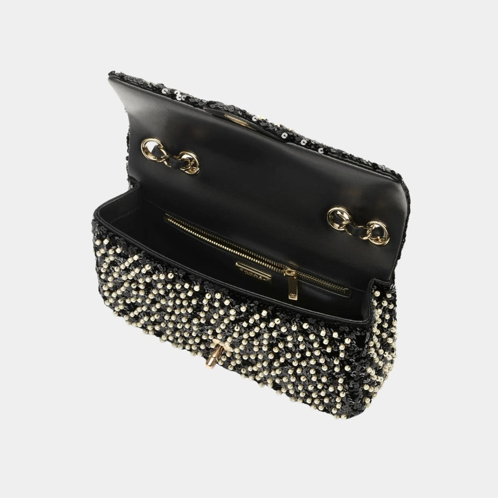 Evening Bag Sequins Imitation Pearls & Gold Metal Black & White Chanel оригінал – Купити в Україні – вид ззаду