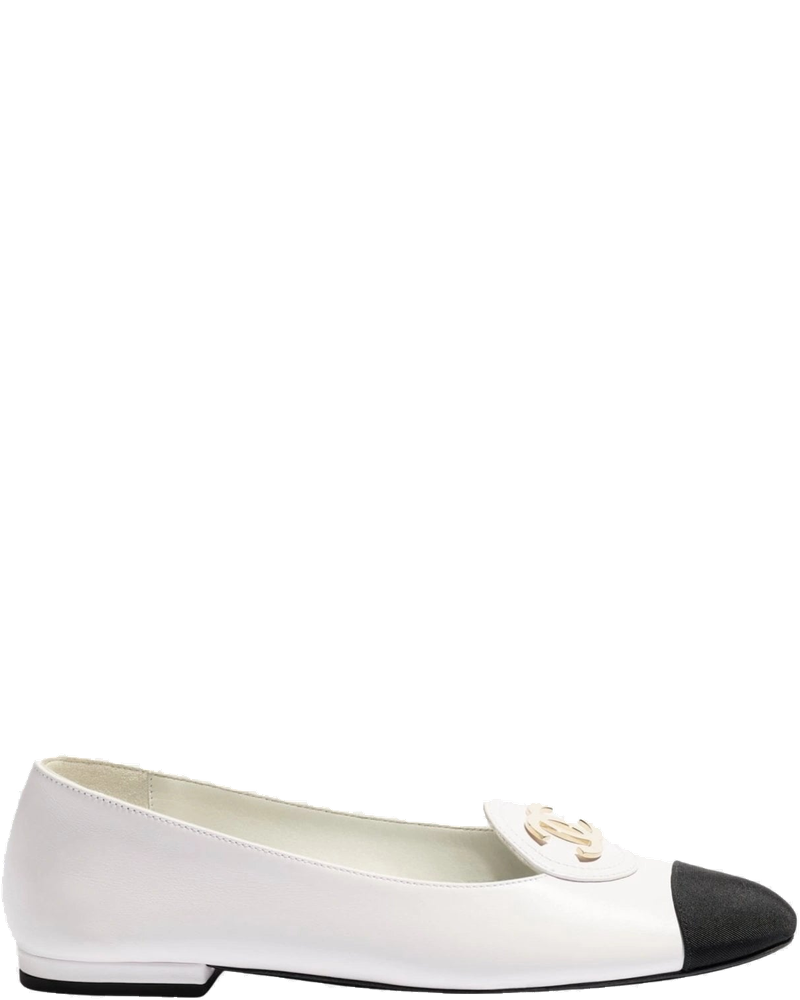 Оригінальна Moccasins In Calfskin And Grosgrain Chanel