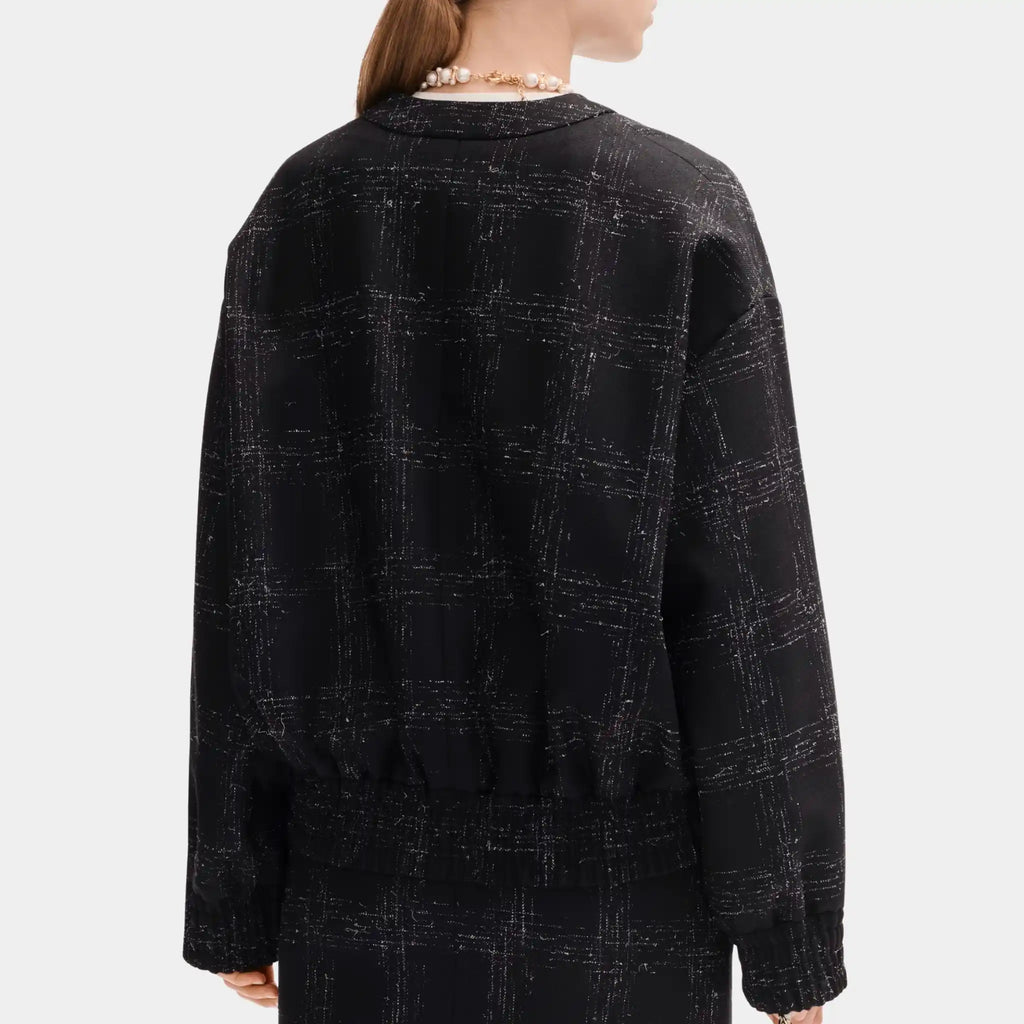 Jacket In Black And White Wool Drill Chanel – Гарантія оригінальності – вид ззаду