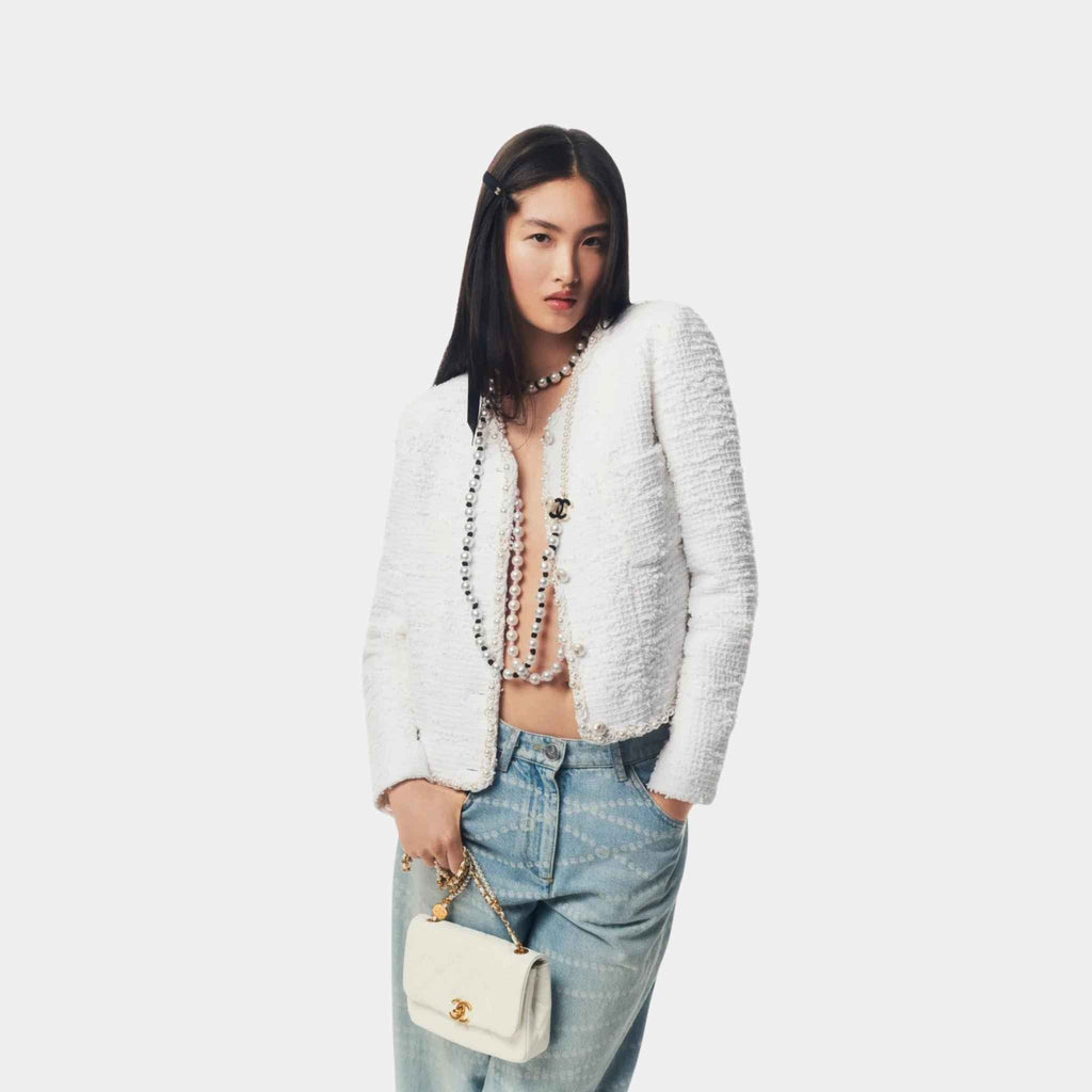 Jacket Cotton Tweed Imitation Pearls White Chanel оригінал – Купити в Україні – вид ззаду
