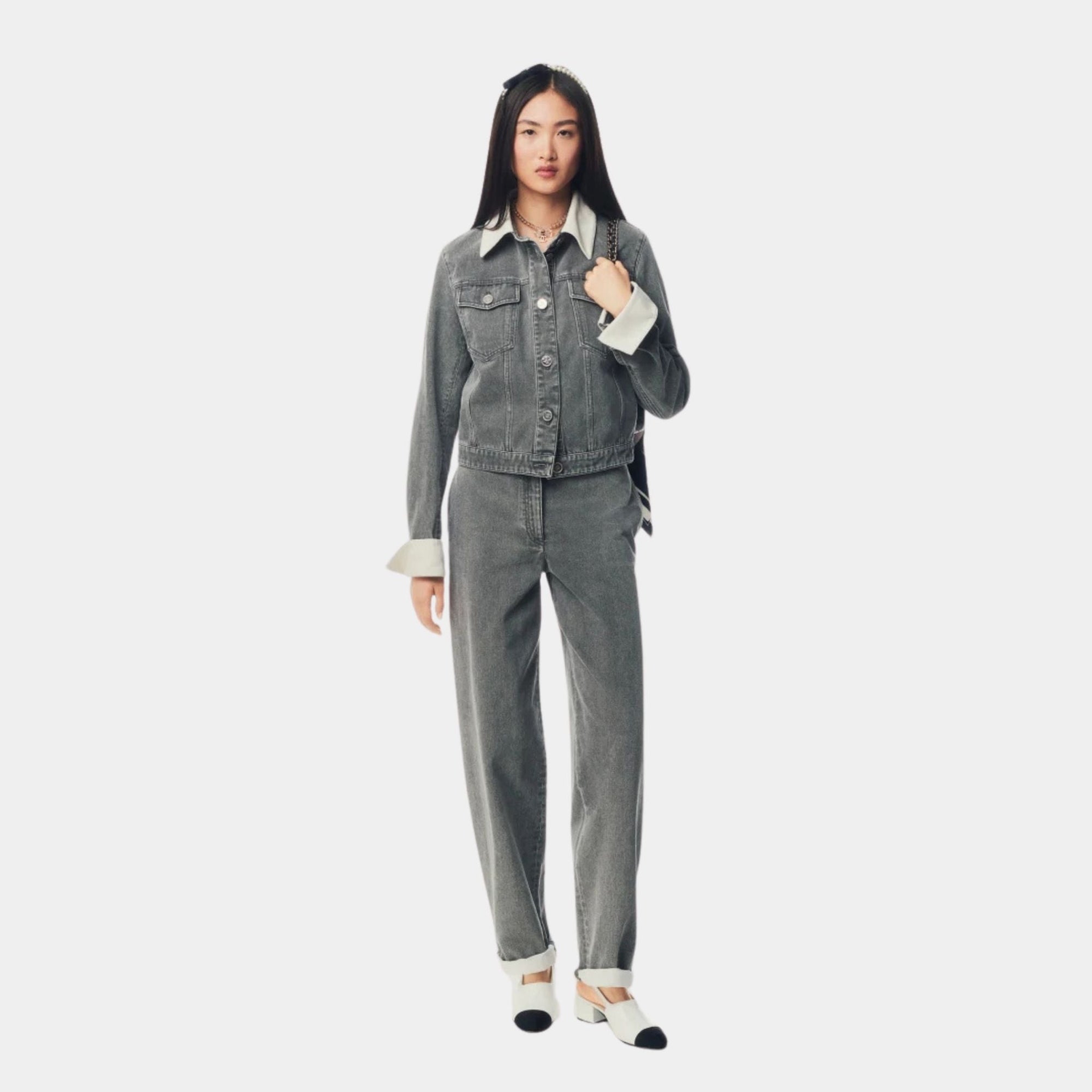 Jeans Washed Out Denim Grey White Chanel оригінал – Купити в Україні – боковий вид