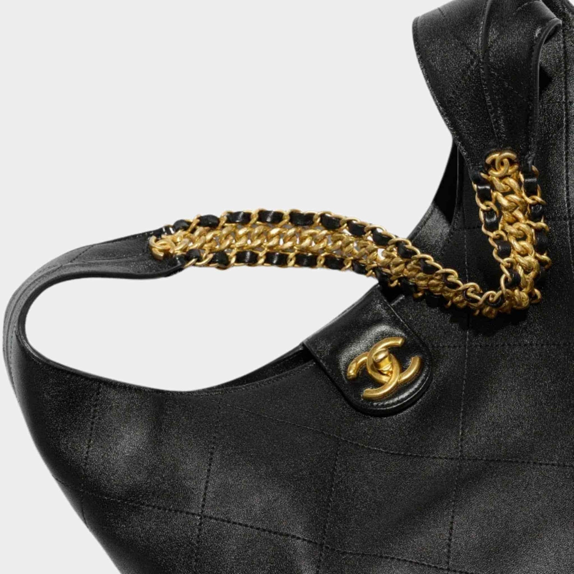 Large Hobo Bag Shiny Lambskin Gold Tone Metal Black Chanel – Гарантія оригінальності – вид ззаду