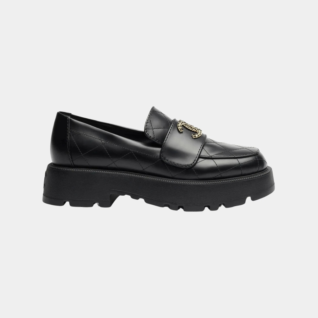 Loafers In Black Calfskin Chanel – Гарантія оригінальності – боковий вид