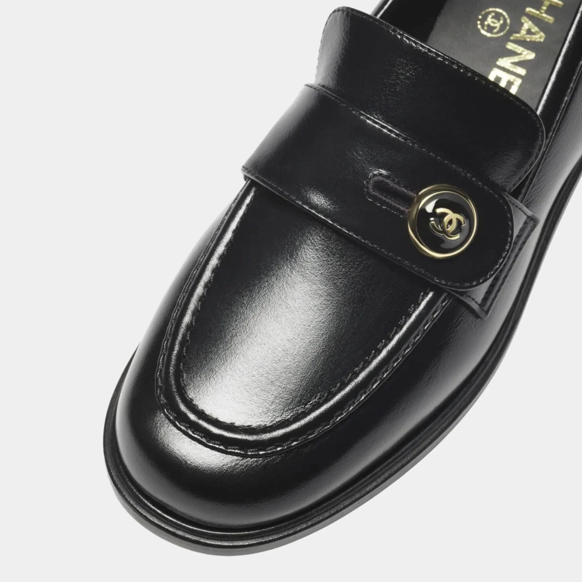 Loafers In Shiny Calfskin Chanel оригінал – Купити в Україні – детальний вид