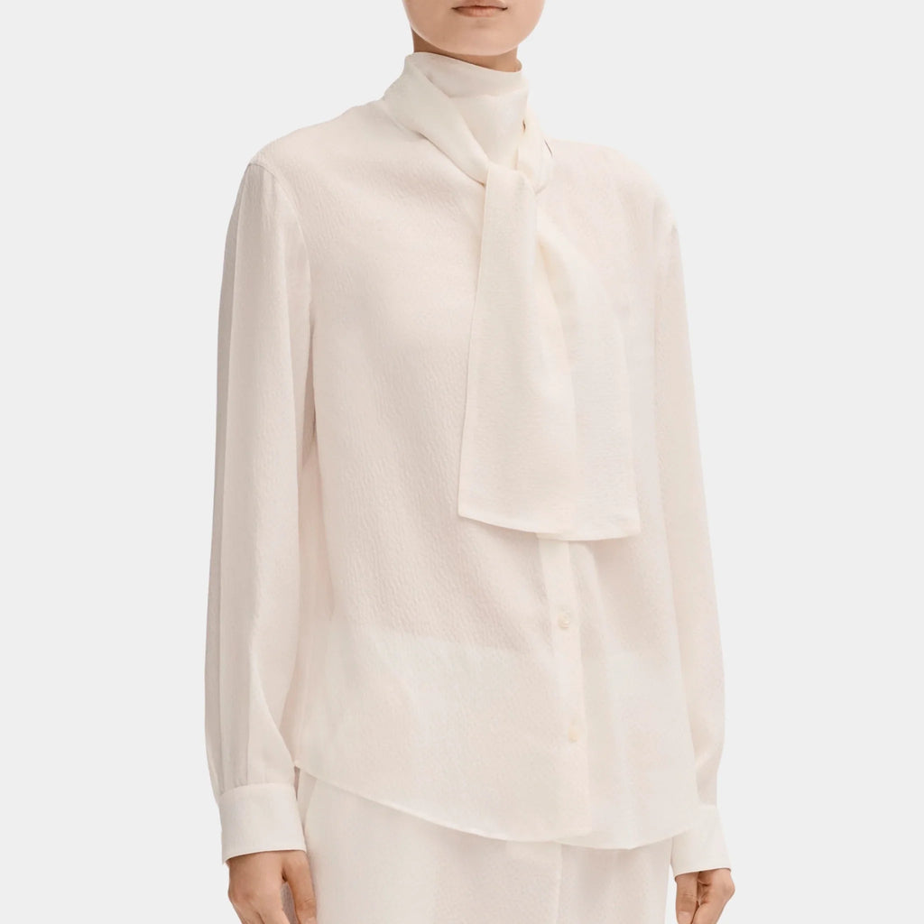 Long-Sleeved Blouse In Silk Jacquard Chanel – Гарантія оригінальності – боковий вид