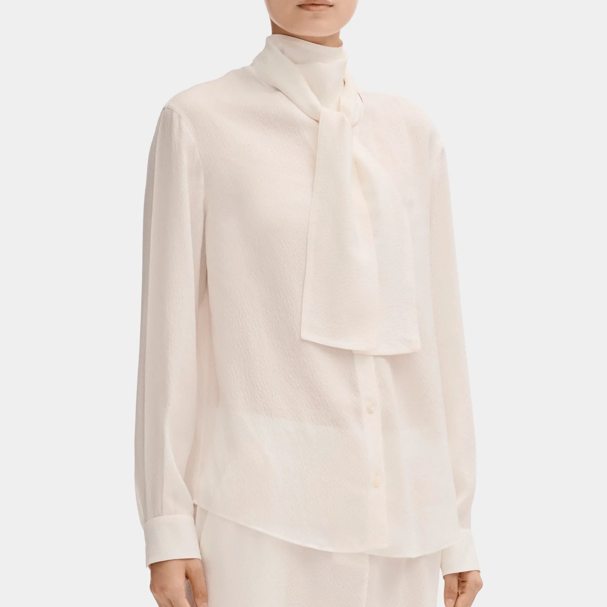 Long-Sleeved Blouse In Silk Jacquard Chanel – Гарантія оригінальності – боковий вид