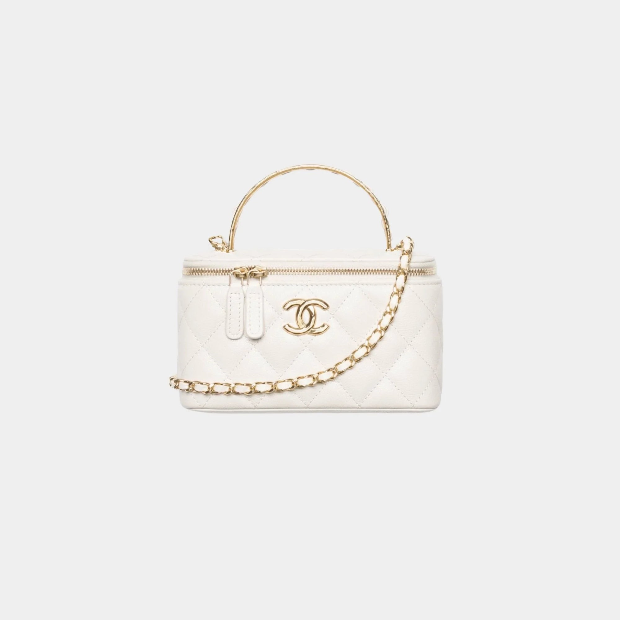 Оригінальна Long Vanity With Chain Grained Calfskin & Gold-Tone Metal Chanel – боковий вид