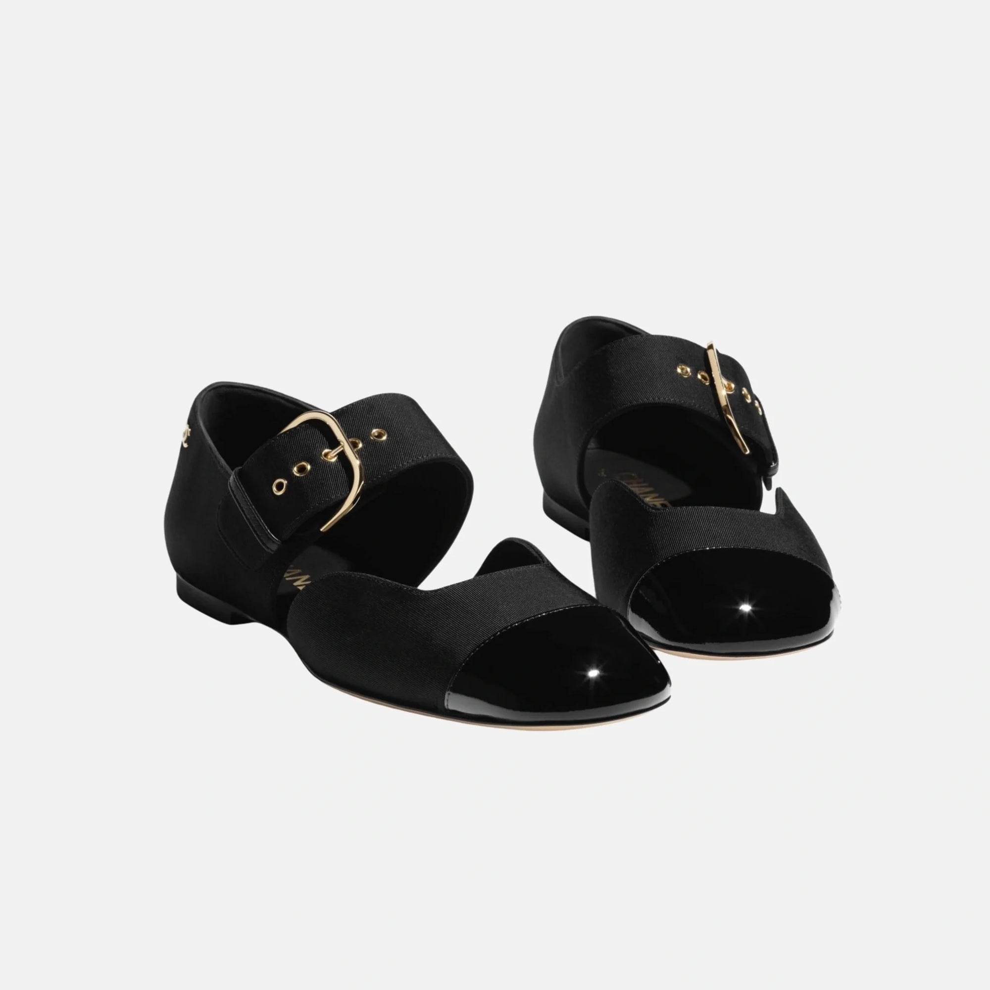 Mary Janes In Grosgrain And Patent Calfskin Chanel оригінал – Купити в Україні – вид ззаду