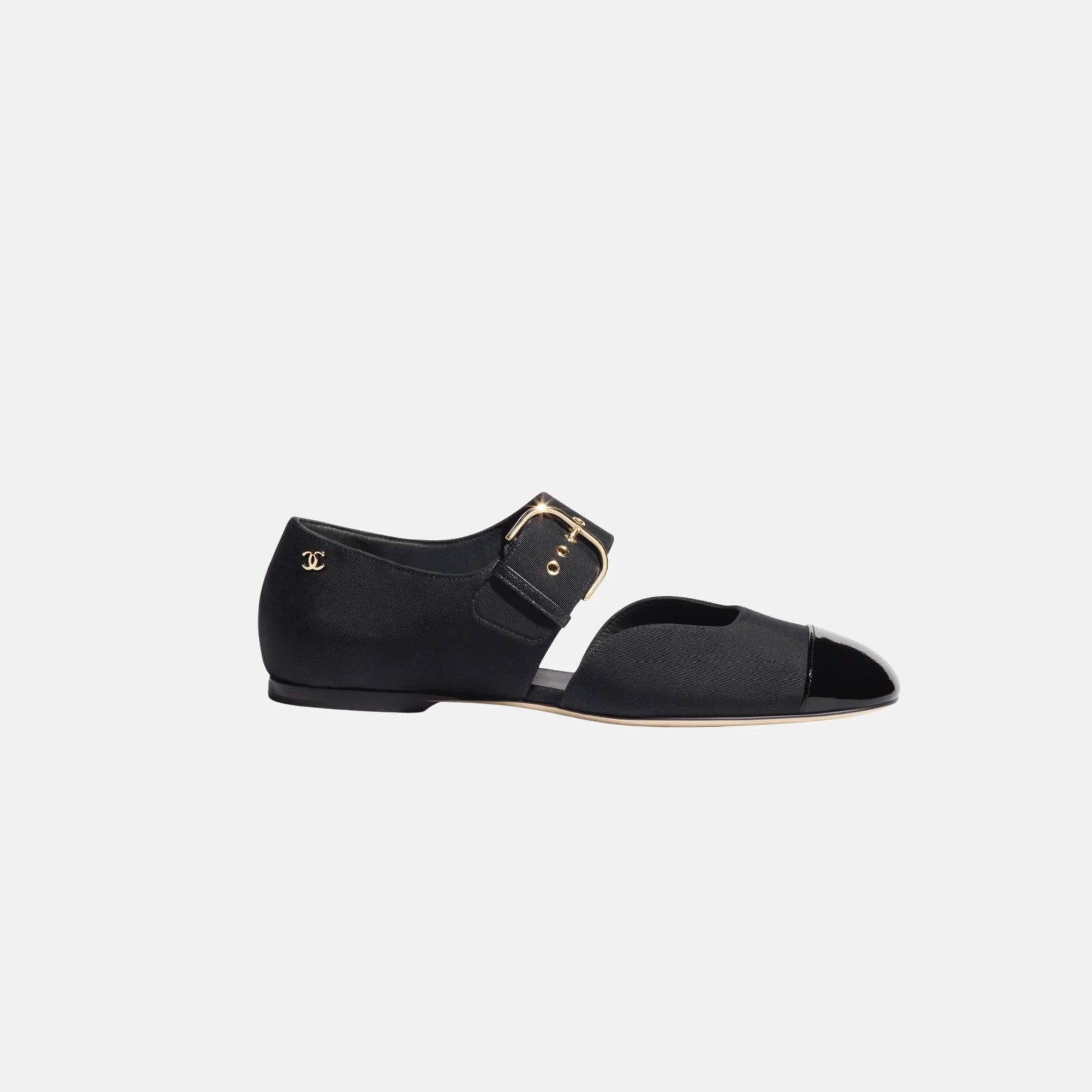 Mary Janes In Grosgrain And Patent Calfskin Chanel оригінал – Купити в Україні – боковий вид