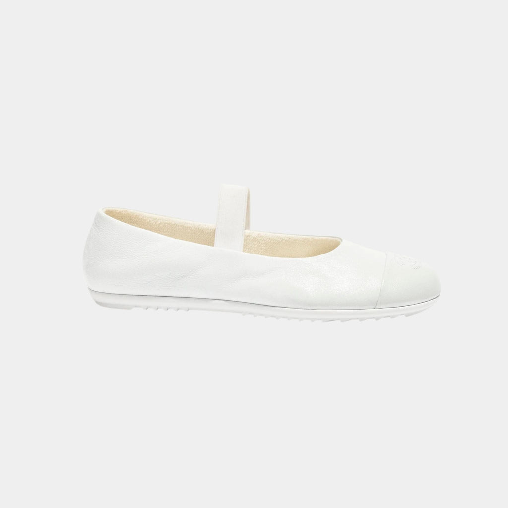 Chanel Footwear оригінал | Швидка доставка Україна – боковий вид