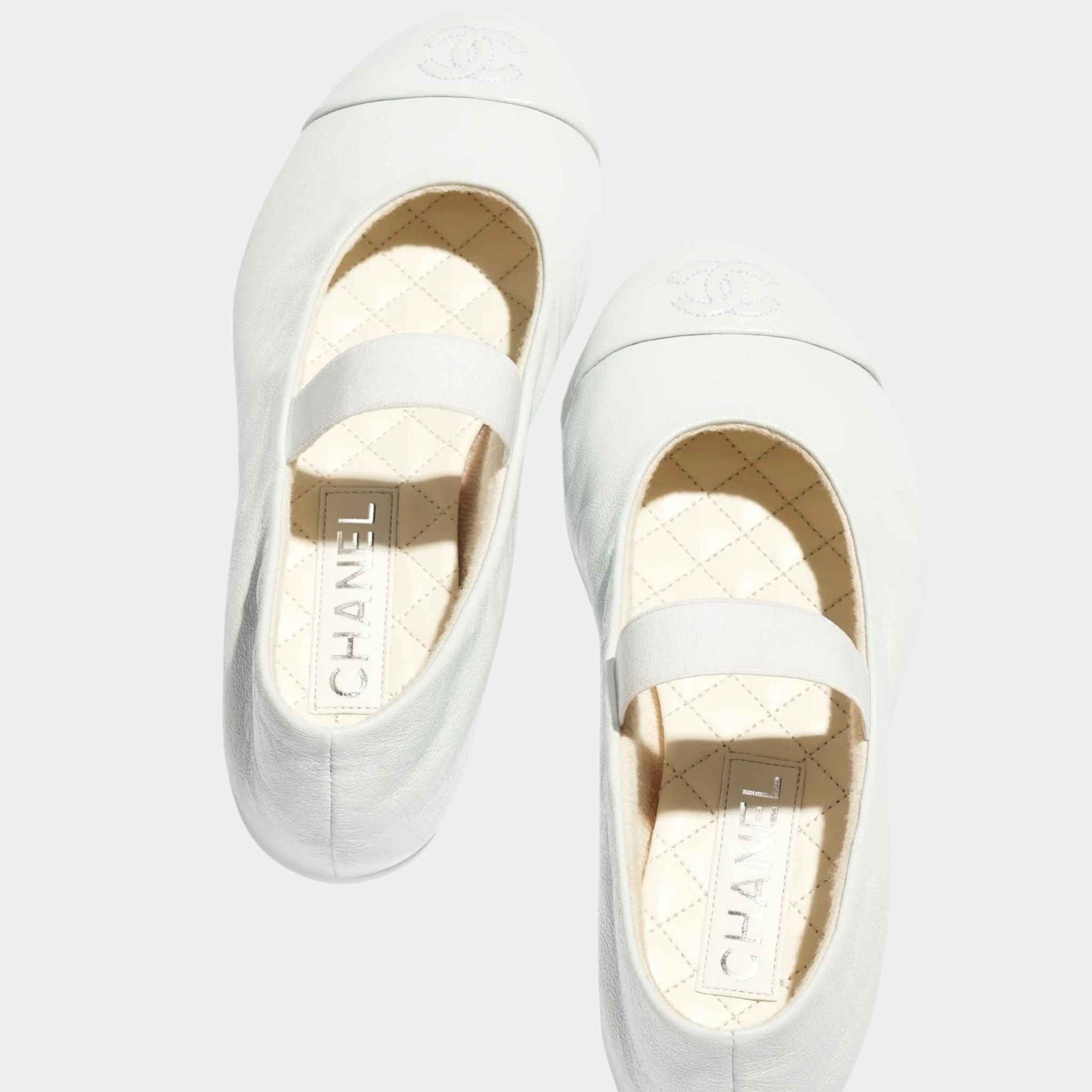 Chanel Footwear оригінал | Швидка доставка Україна – вид ззаду