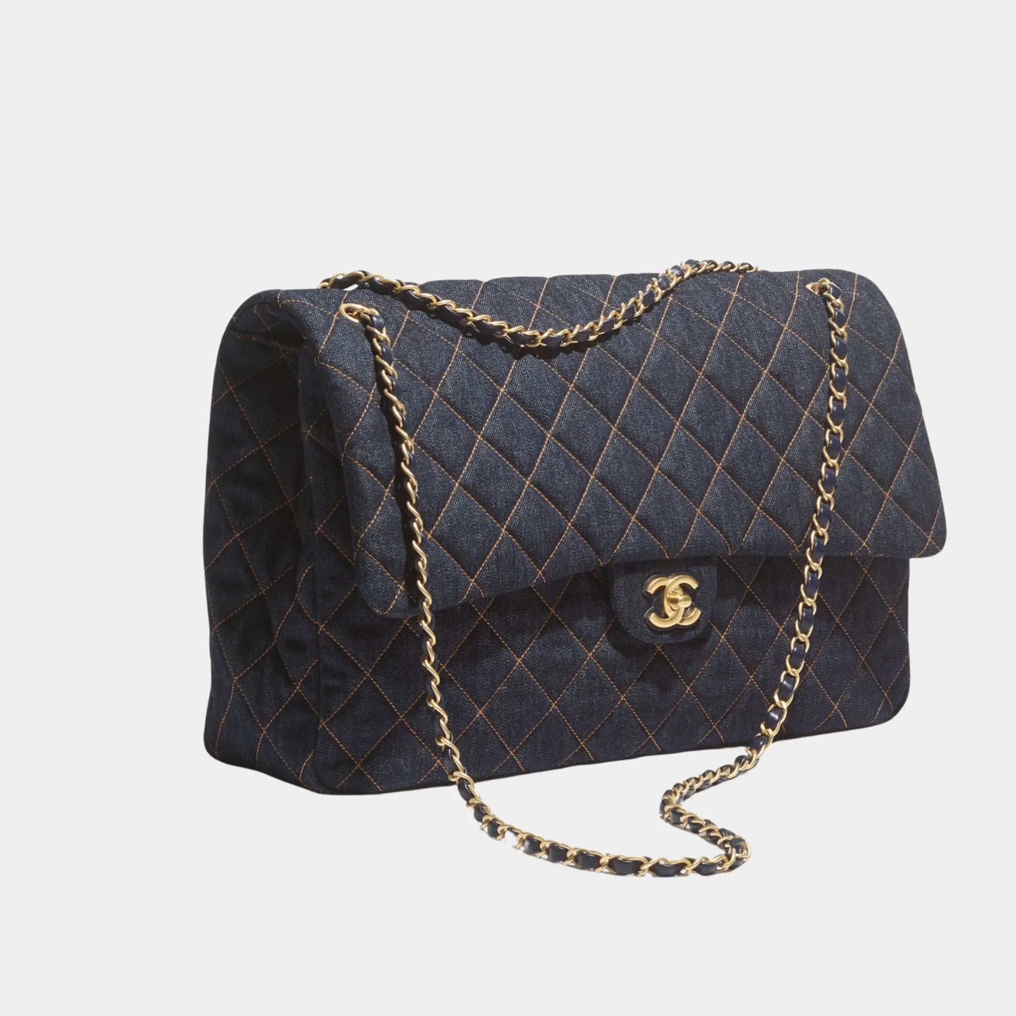 Оригінальна Maxi Flapbag Demin & Gold Tone Metal Chanel – вид ззаду